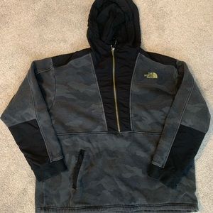 Men’s half zip The North Face sweatshirt